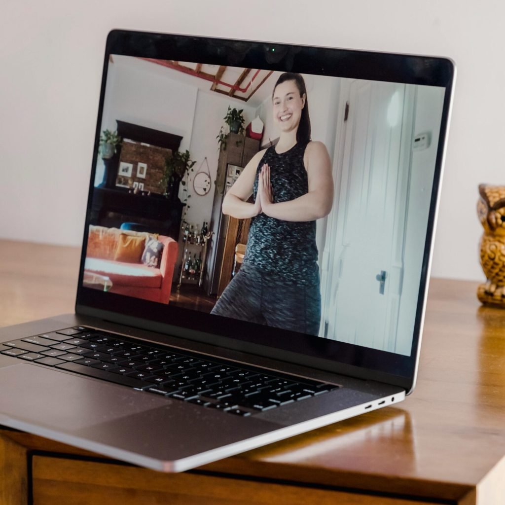 pexels-tim-samuel-6697242